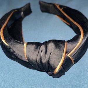 Black and gold headband